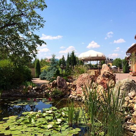 Platan Garden Rooms & Restaurant Hajdúszoboszló Exterior foto