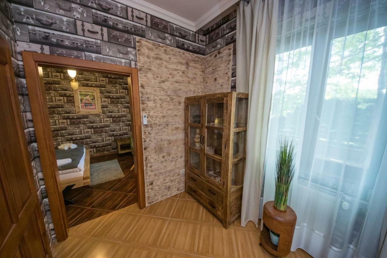 Platan Garden Rooms & Restaurant Hajdúszoboszló Exterior foto